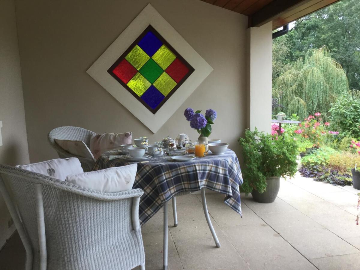 Llangathen Dwynant - A Room With A View מראה חיצוני תמונה