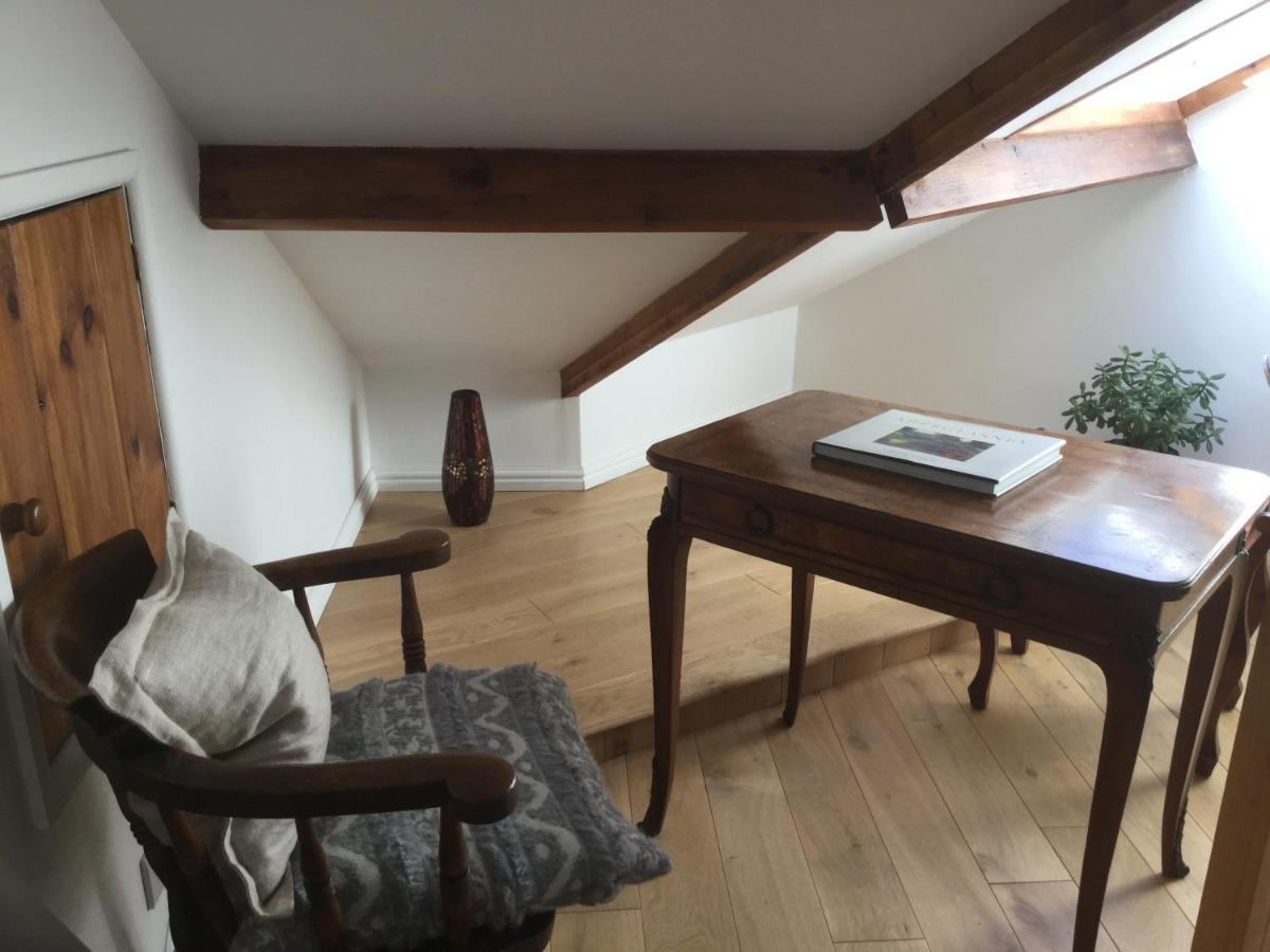 Llangathen Dwynant - A Room With A View מראה חיצוני תמונה